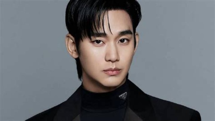 Kim Soo Hyun Surgery: The Truth Behind the Rumors and Facts